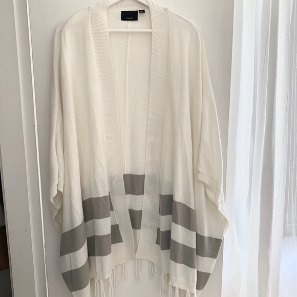 Lumiere - White and Grey Cardigan